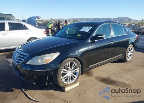 2011 Hyundai Genesis 4.6 z USA, uszkodzony, nr VIN KMHGC4DF9BU119569